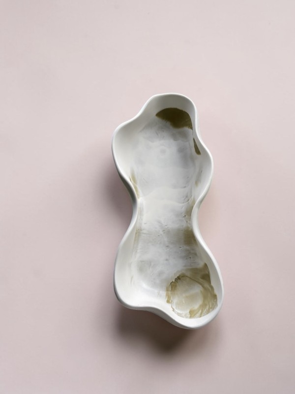 Body (vide poche en jesmonite)